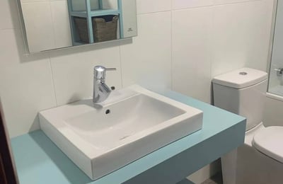 Location longue durée d’un appartement confortable de 3 chambres, 125 m², dans une résidence sécurisée, Elche, Espagne